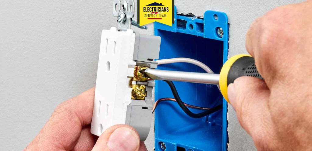 Electrical Outlet Repair | Electricians Service Team