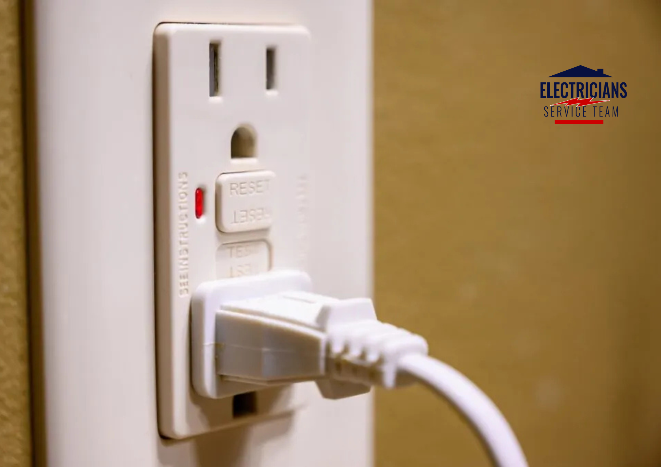 AFCI vs GFCI breaker and outlet installation by licensed electrician in Los Angeles home